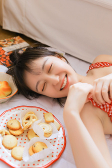 女性裸身照片